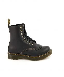 Dr. Martens PASCAL 1460 / Black Abruzzo WP Boots