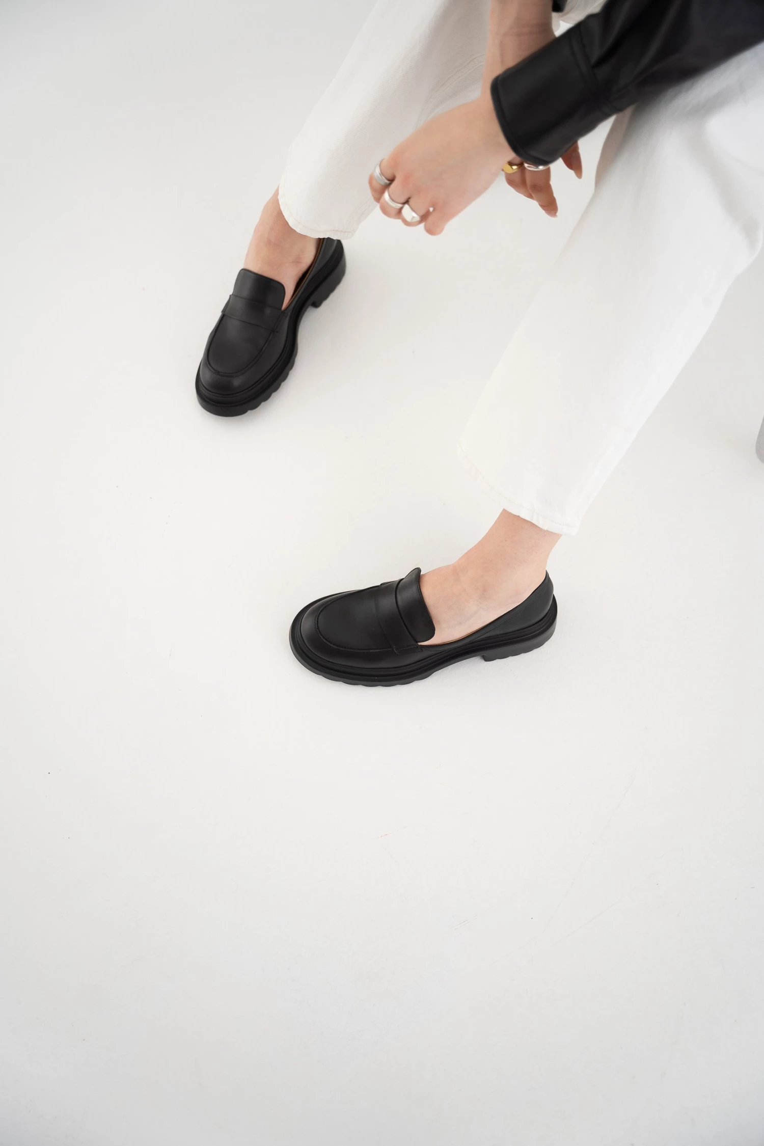 Pomme D'Or REY 2949 | Seta Nero Most Wanted 6 Pomme D'Or REY 2949 | Seta Nero Most Wanted