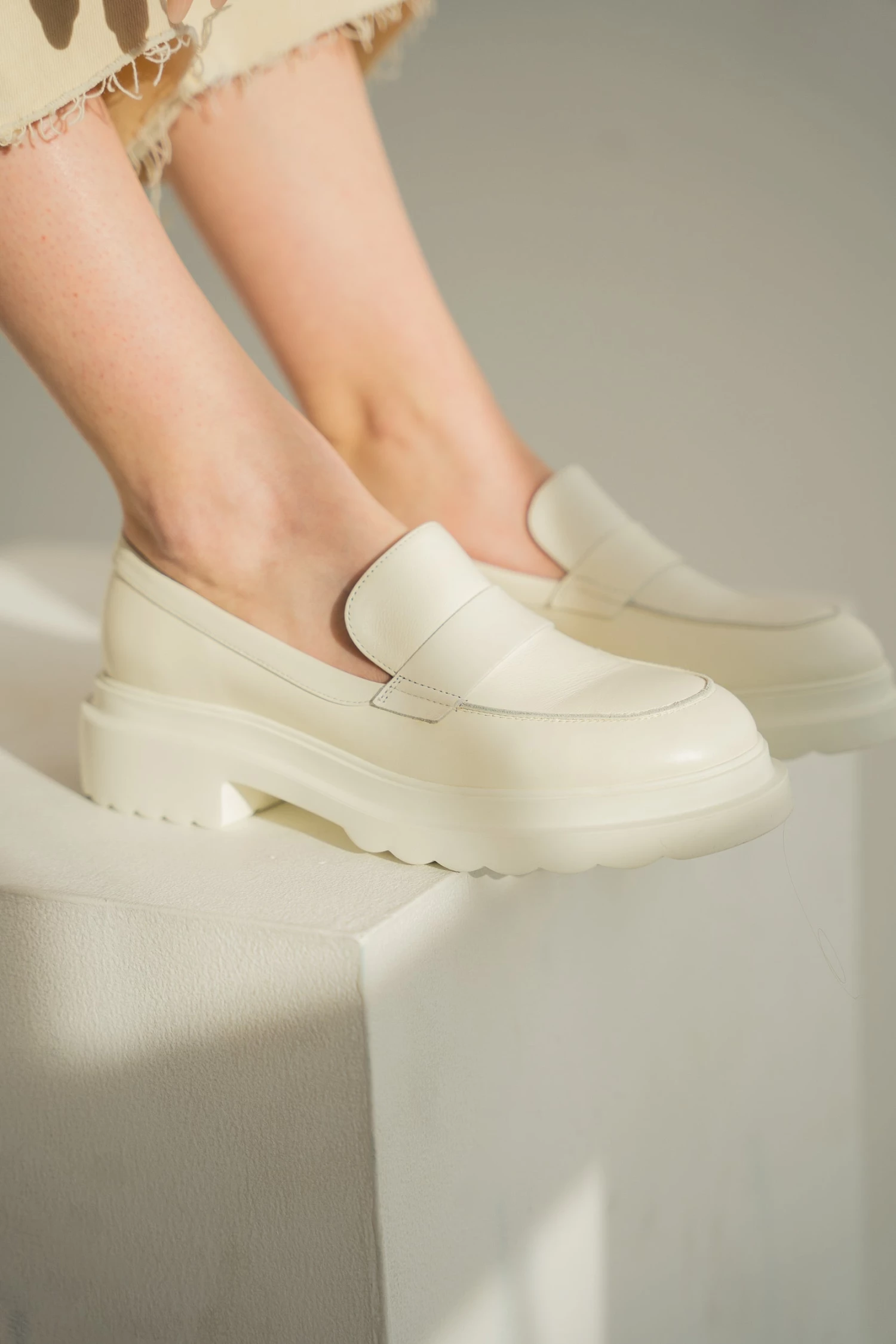 Pomme D'Or Slipper REY 2949A | Seta Cream