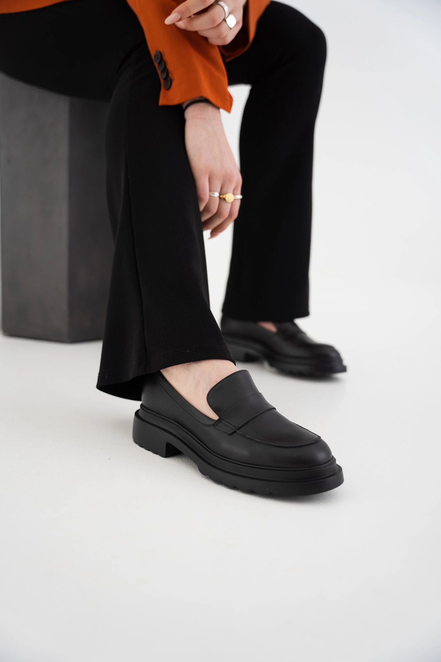 Pomme D'Or REY 2949 | Seta Nero Most Wanted 4 Pomme D'Or REY 2949 | Seta Nero Most Wanted